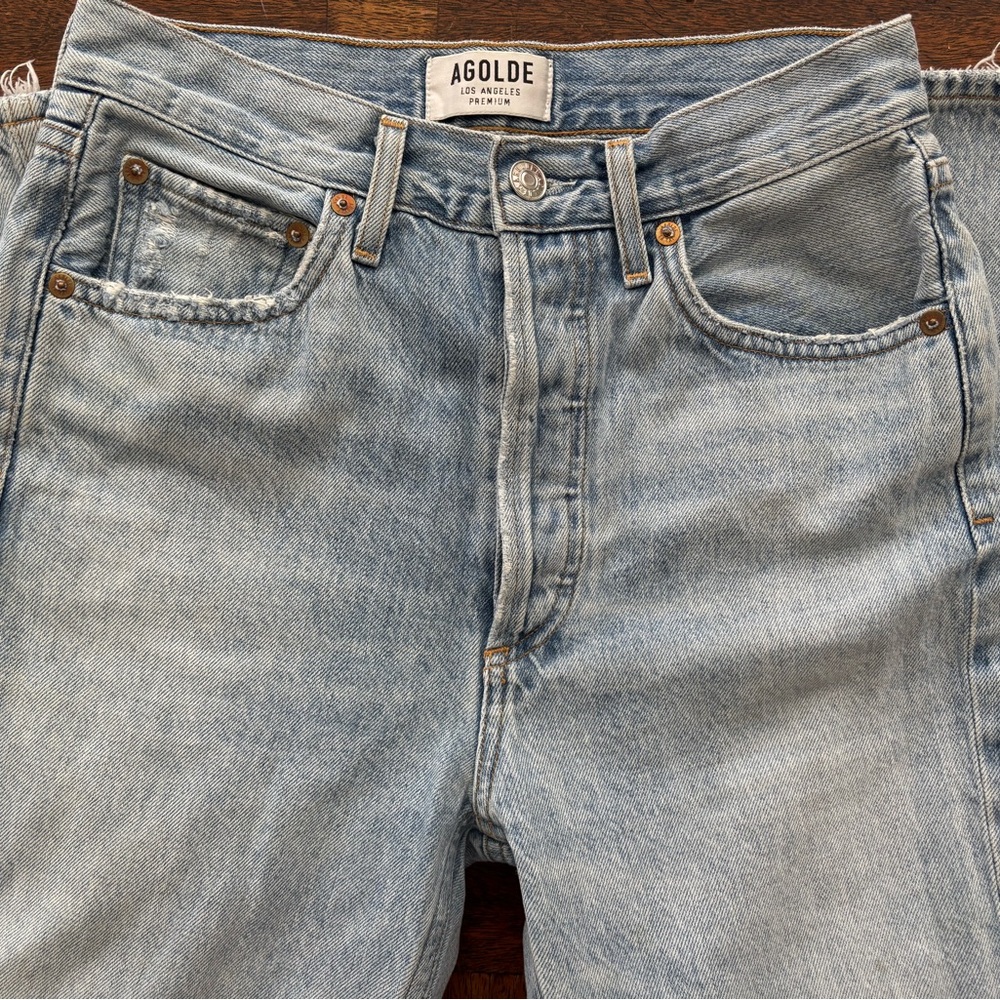 Agolde Riley crop distressed